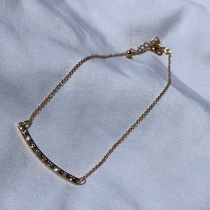 GOLD BAR NECKLACE WITH RHINESTONE